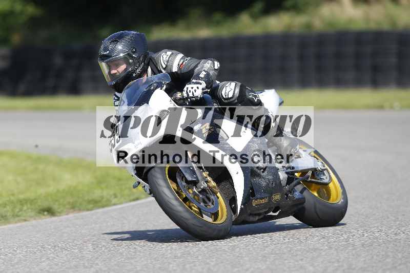 /44 09.08.2025 Plüss Moto Sport ADR/Freies Fahren/559